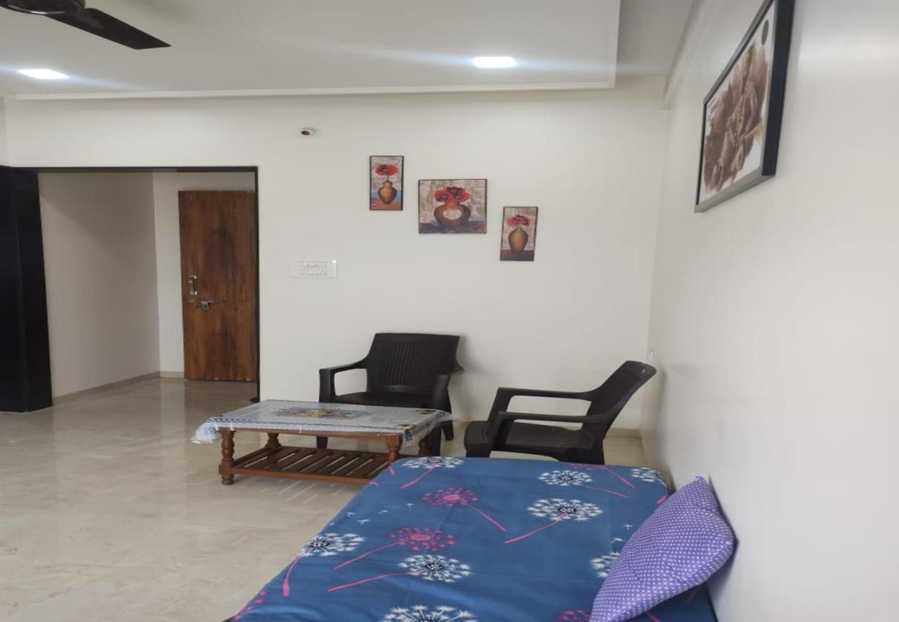 Shiv- Vatsalya Apartment