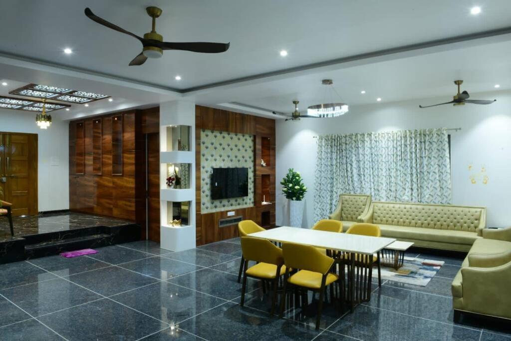 Villa Skyamm *