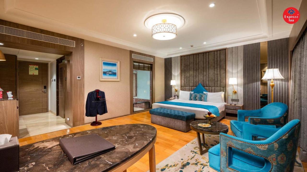 Express The Business Luxury Hotel 5*