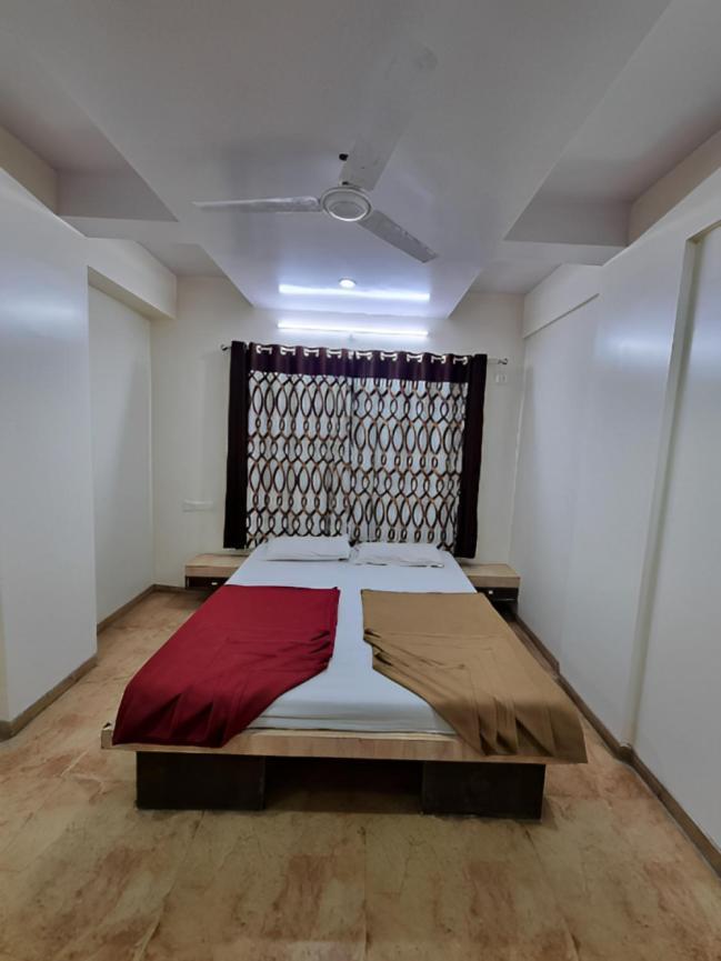 Sai Anand Guest house