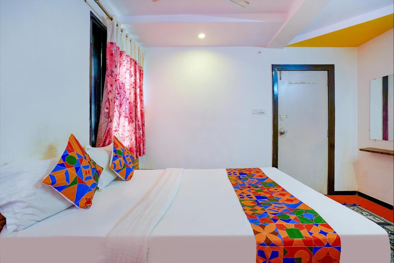 Hotel Fabexpress Sai Chatra