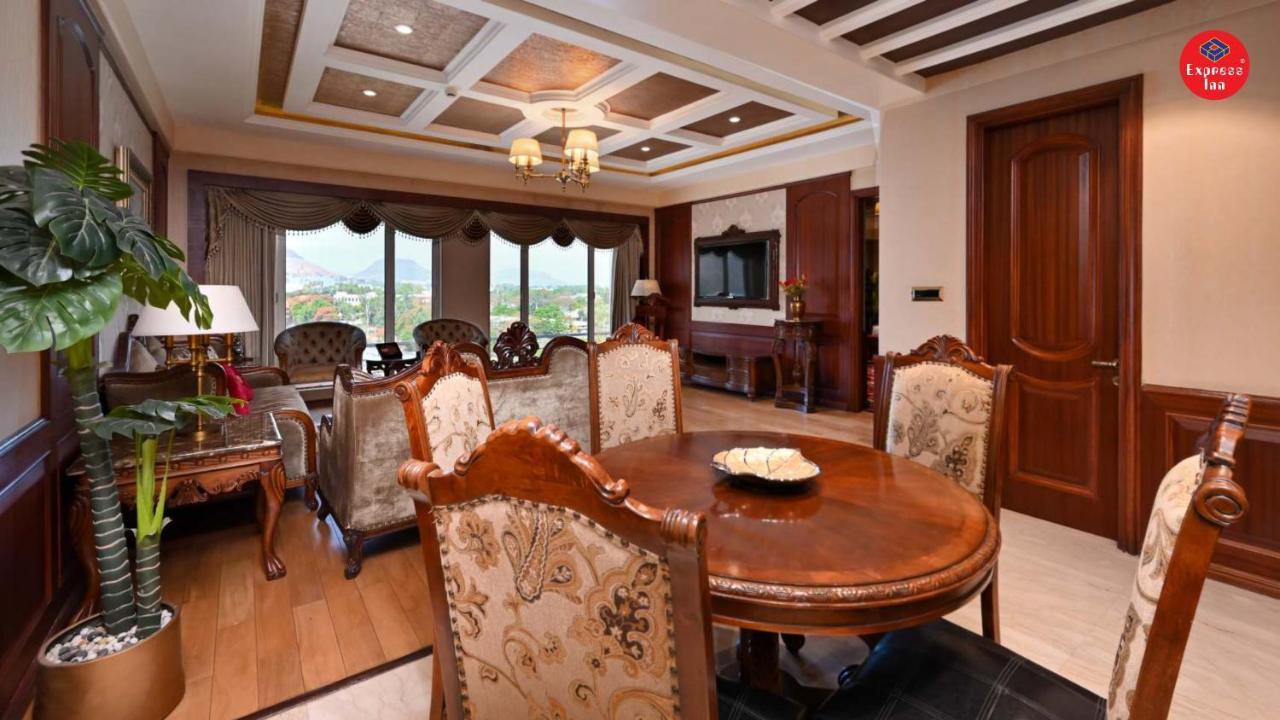 Express The Business Luxury Hotel