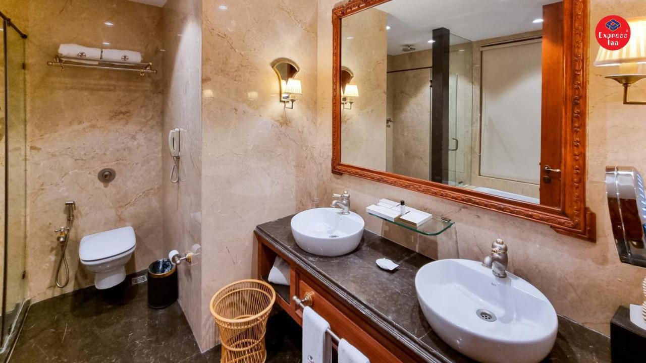 Hotel Express The Business Luxury Nashik