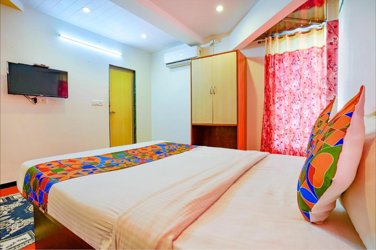 Hotel Fabexpress Sai Chatra Nashik