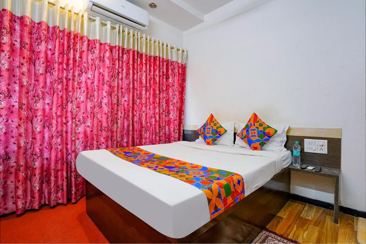 Hotel Fabexpress Sai Chatra