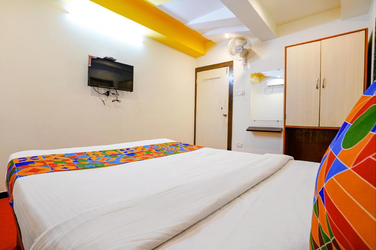 Hotel Fabexpress Sai Chatra Nashik