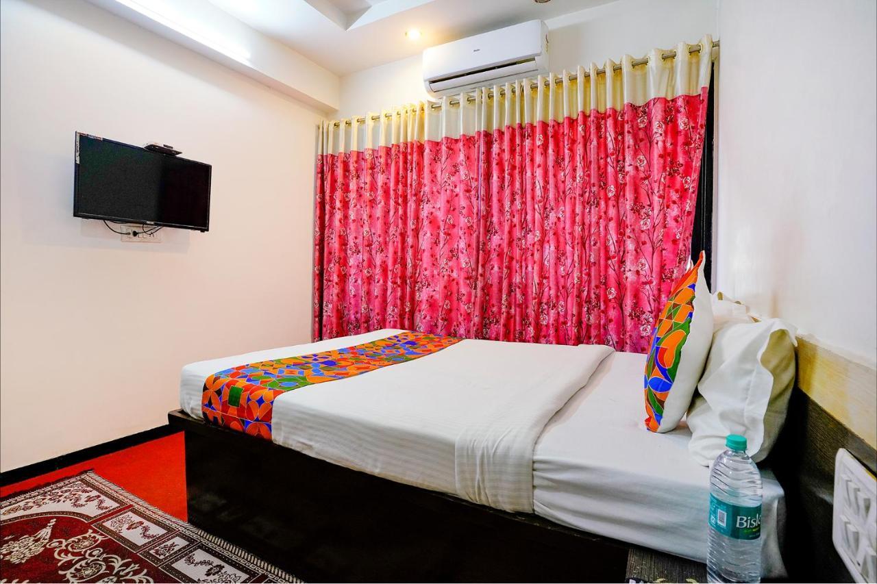 Fabexpress Sai Chatra Hotel 3*