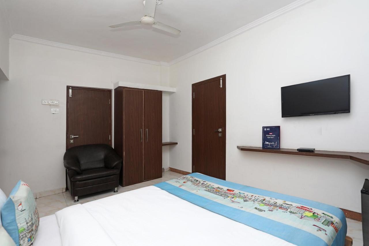 O 10671 Sai Prem Hotel Nashik
