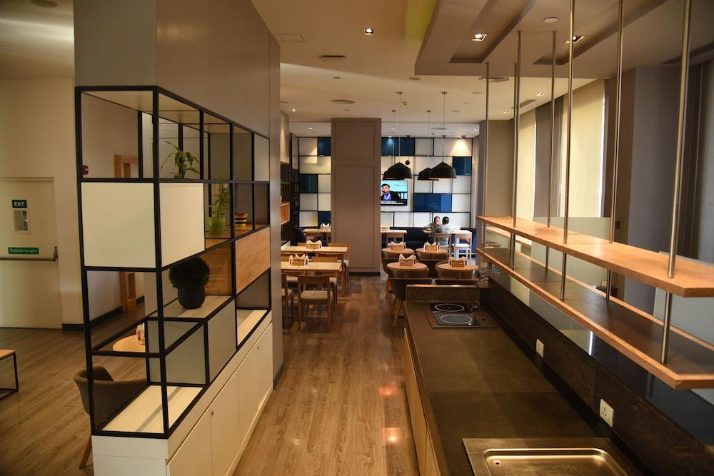 Hotel Express Indira Nagar By Ihg Nashik