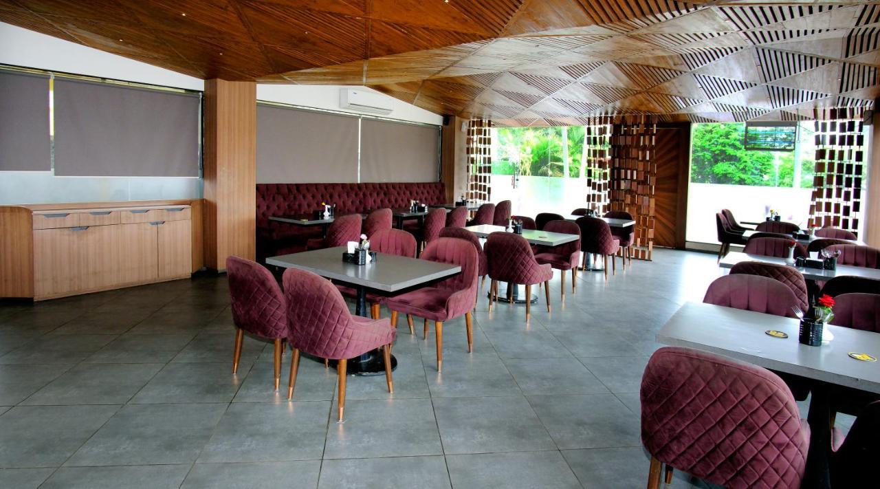 Maharaja Hotel 3*