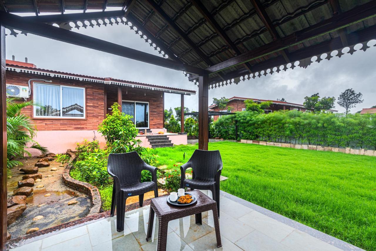 Saffronstays Willowbrook Arbor,