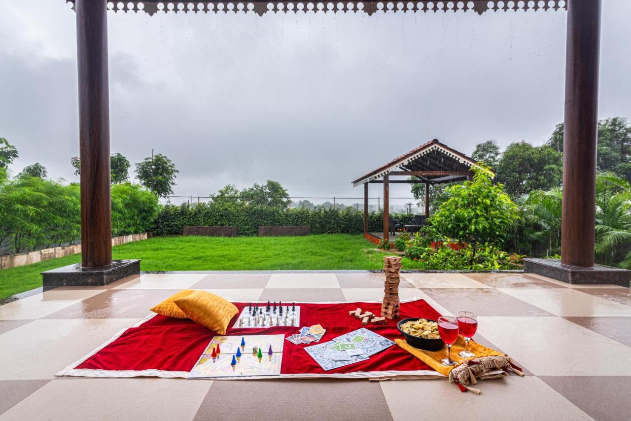 Villa Saffronstays Willowbrook Arbor,