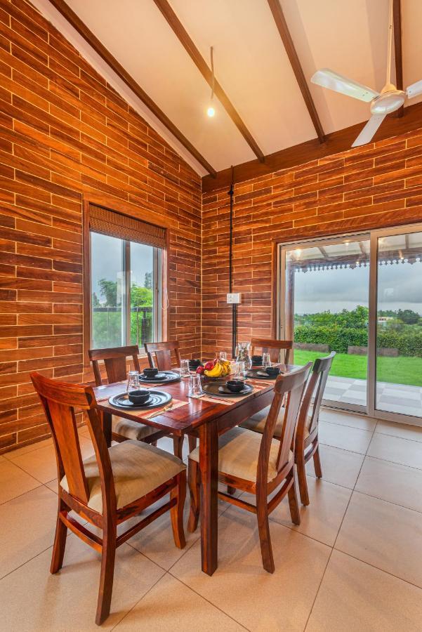 Saffronstays Willowbrook Arbor, * Nashik
