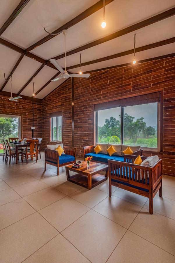 Saffronstays Willowbrook Arbor, Villa Nashik