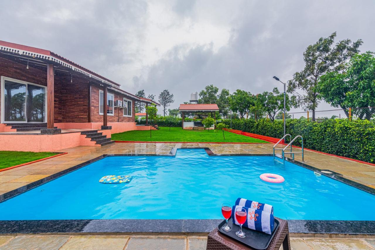 Saffronstays Willowbrook Cedar,