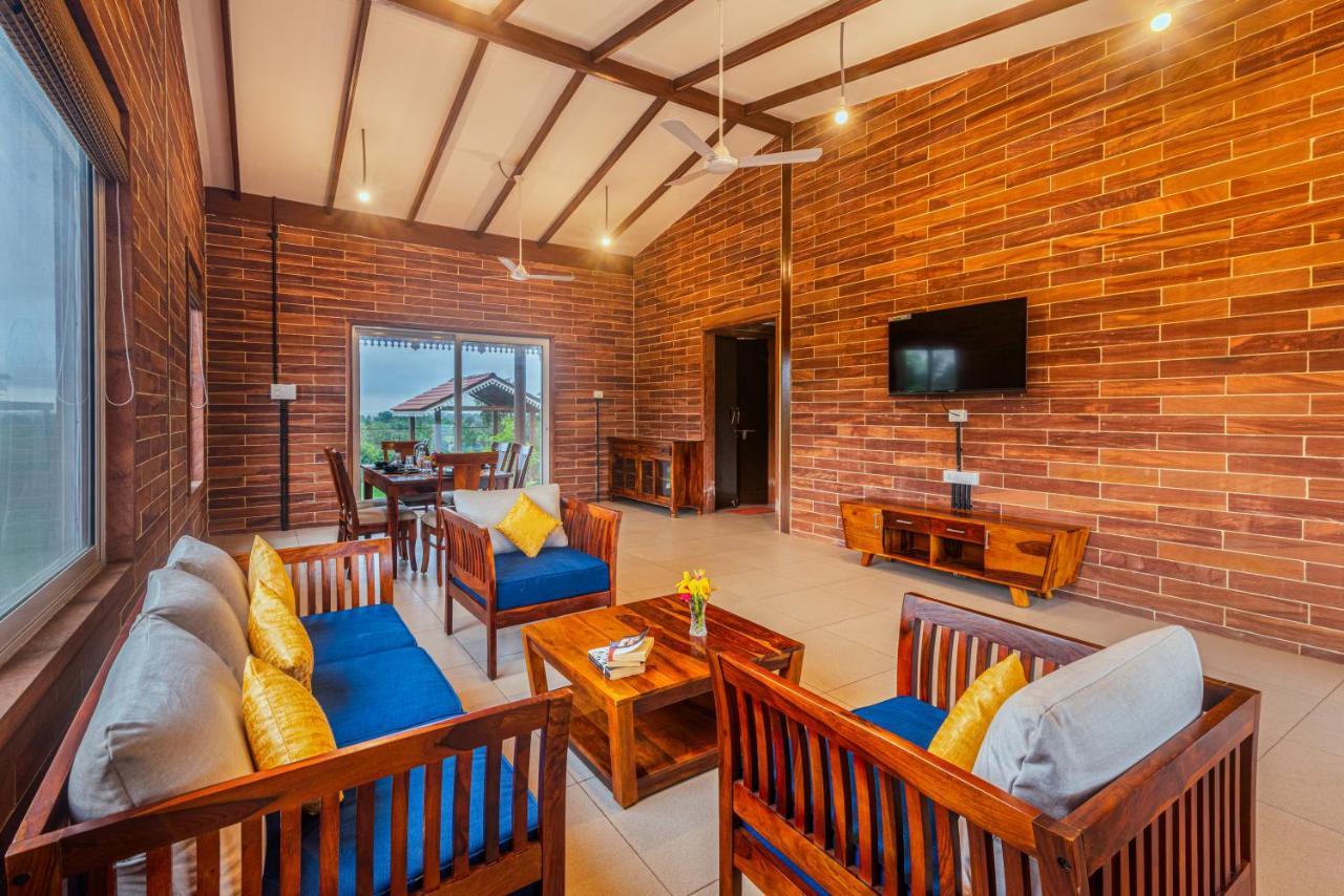 Saffronstays Willowbrook Arbor,