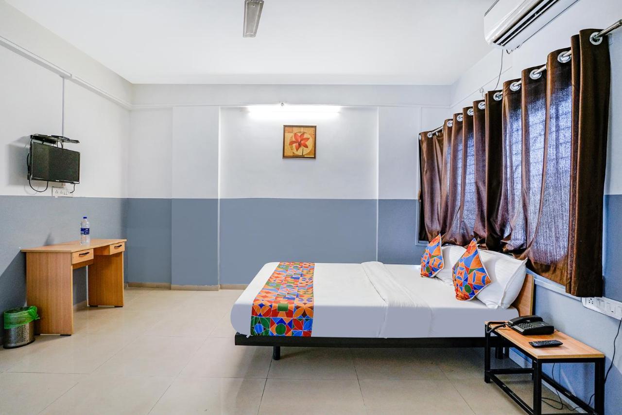 Hotel Fabhotel Bhakti Sankul 4*