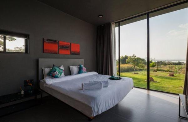 Redhomex Regatta Bay Villa *