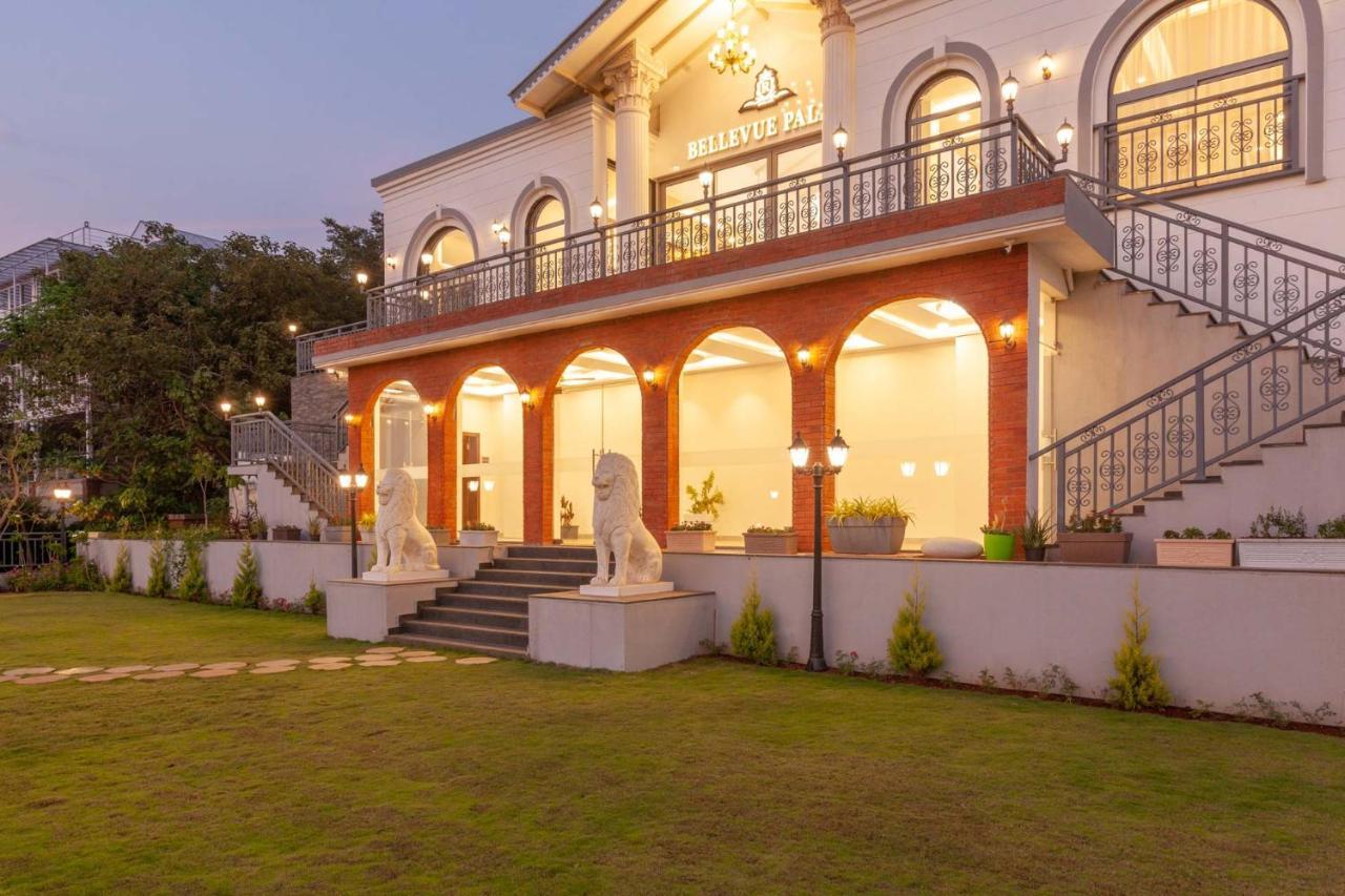 Bellevue Palace: Luxurious Staycation With Pool And Activities *
