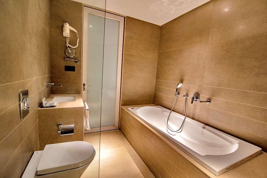 Hotel Enrise By Sayaji Group *