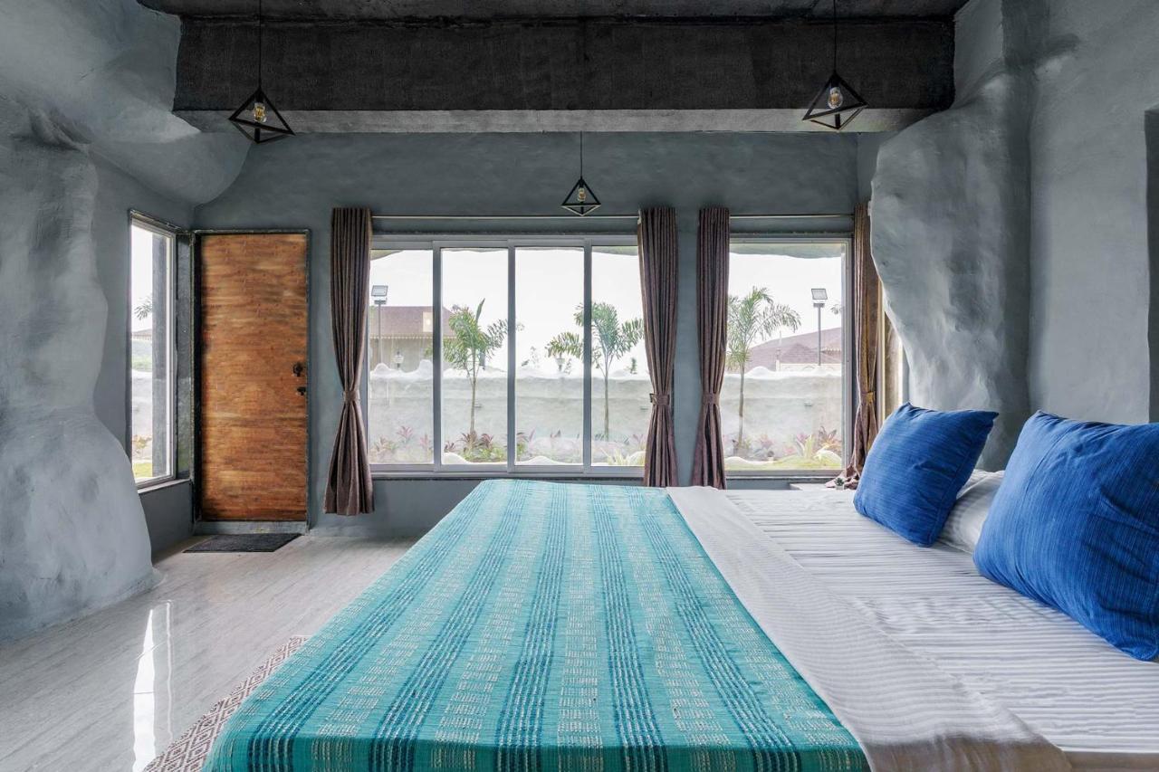 Stonera: Mountain Retreat With Indoor Pool & Outdoor Firepit