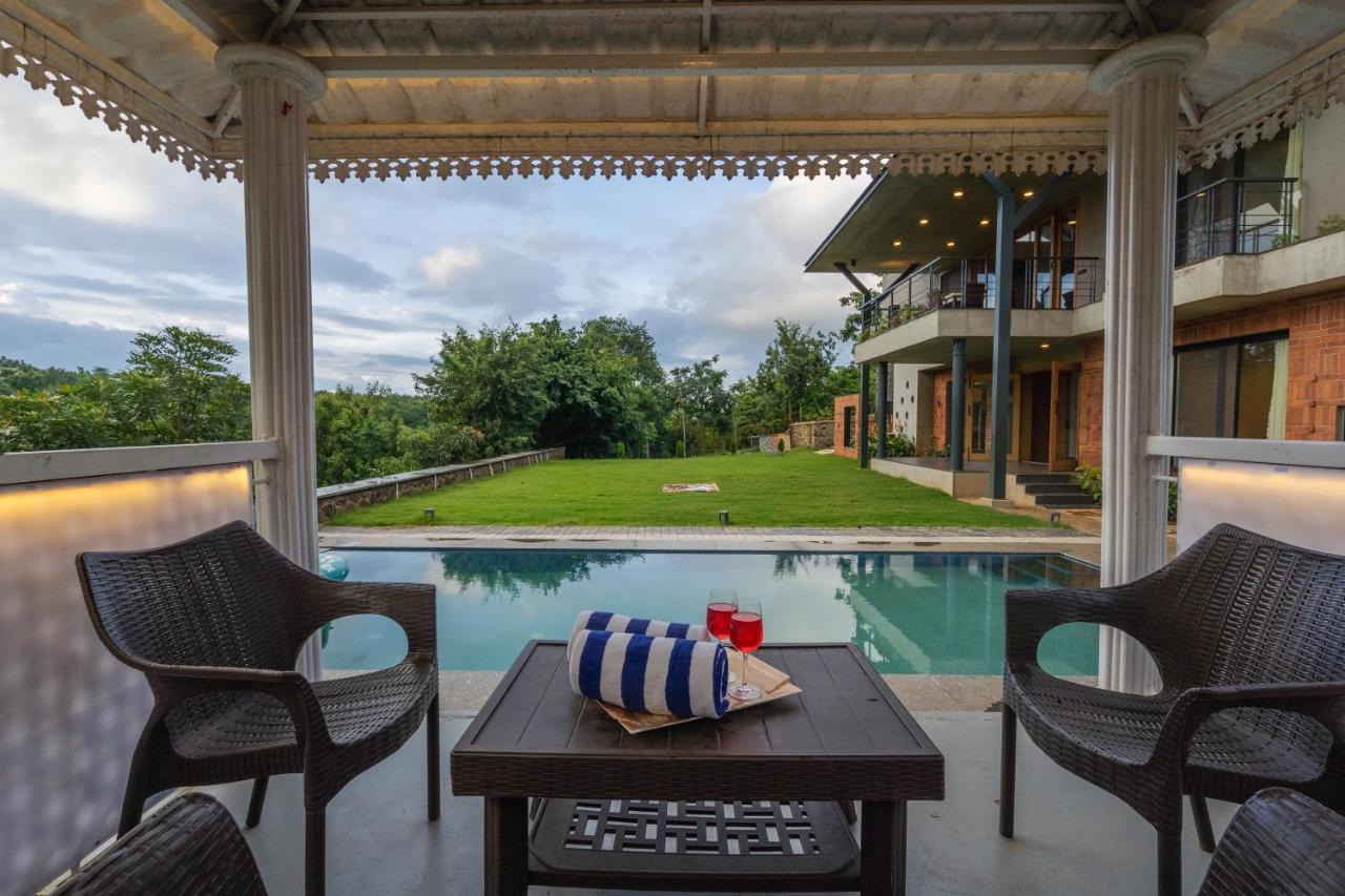 Saffronstays Elysium *