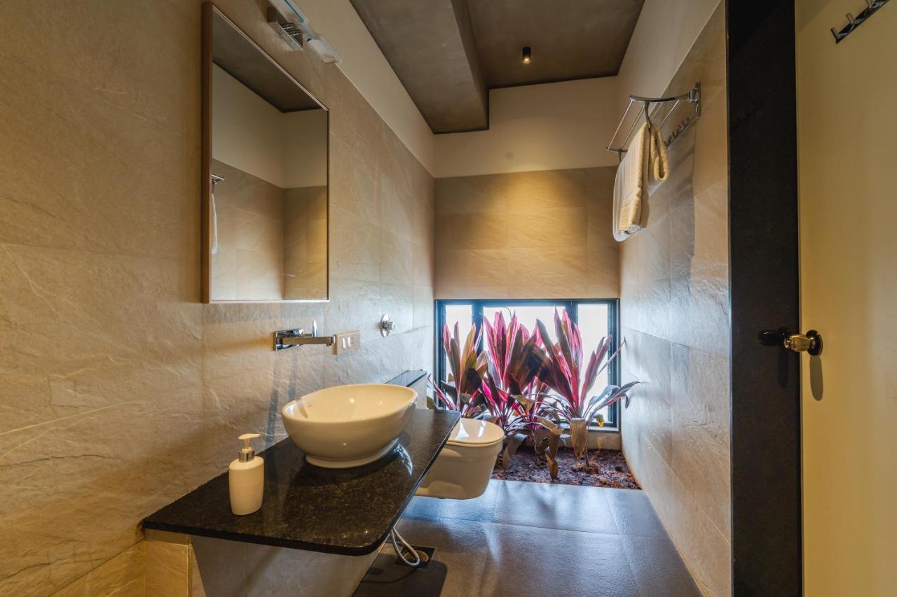Villa Saffronstays Elysium *