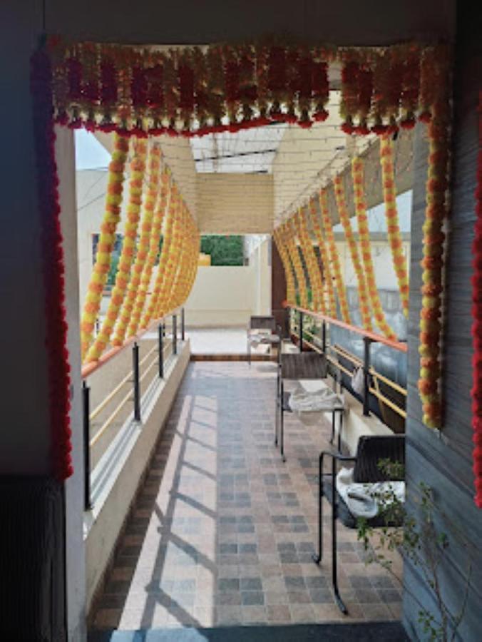 Atithi Guest House,nashik Guest house