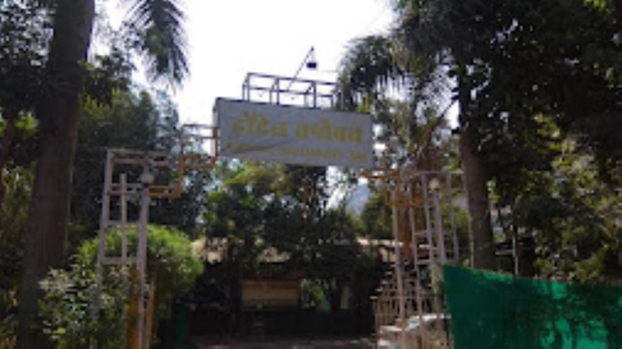 Hotel Tapovan,nashik 4*