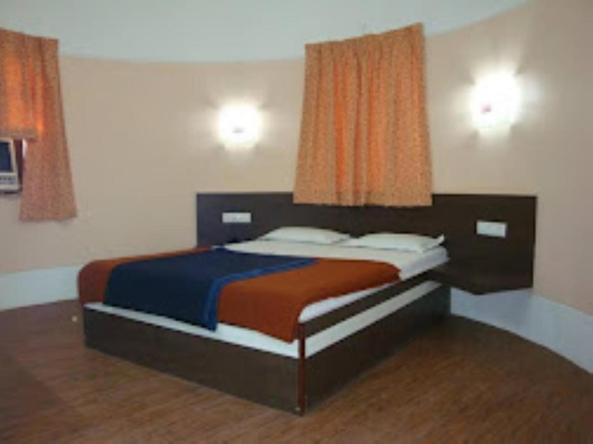 Hotel Tapovan,nashik 4*