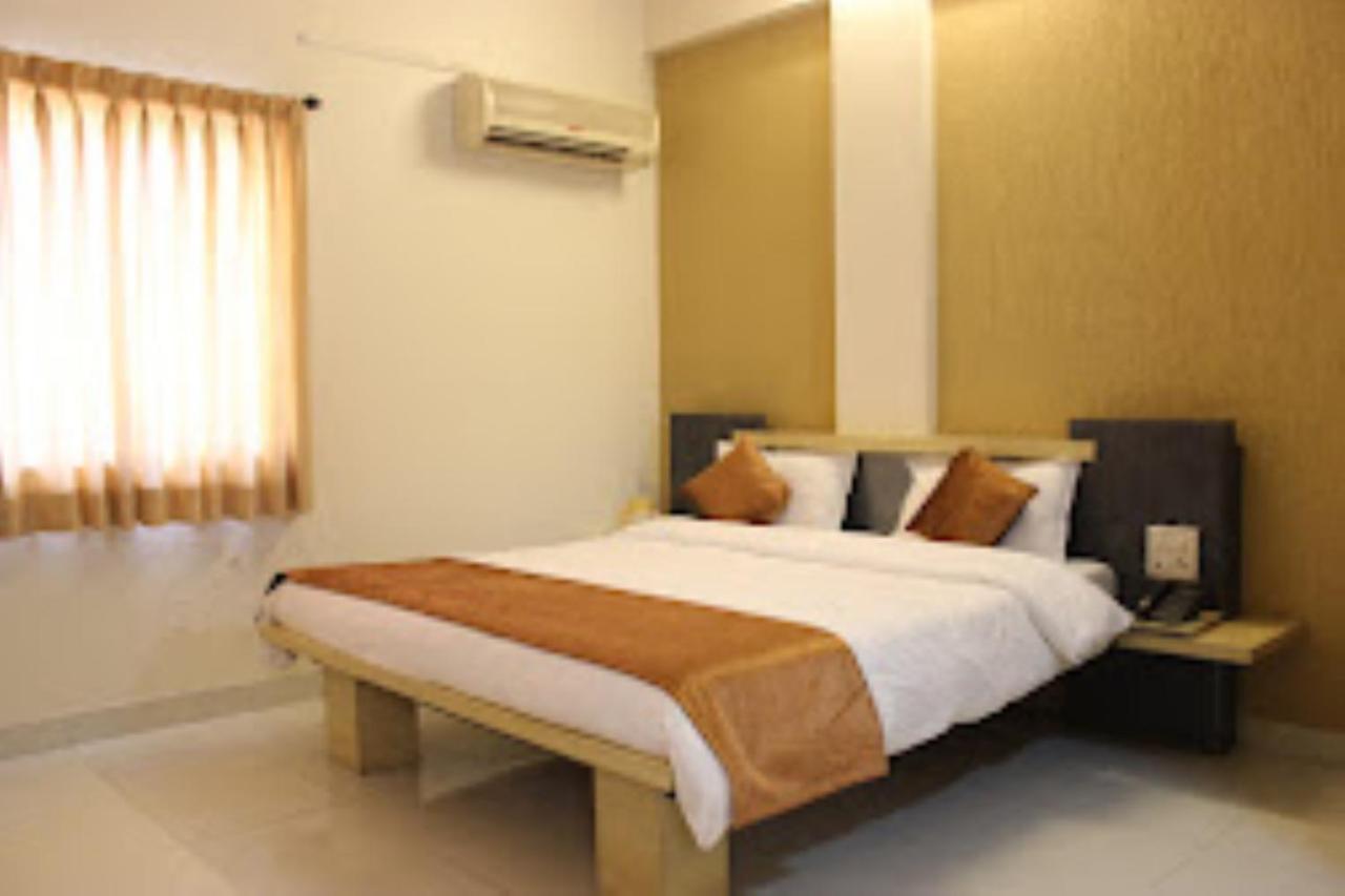 Hotel Cool Palace,