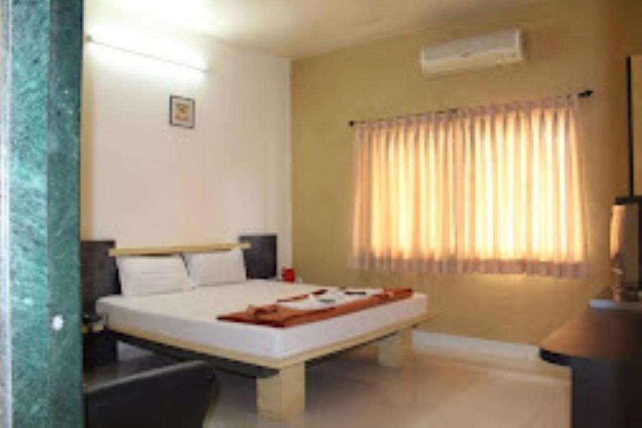 Hotel Cool Palace, 4*