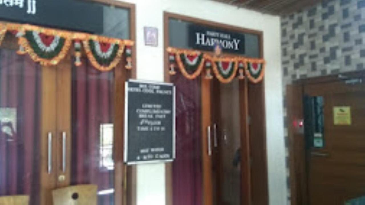 Cool Palace, Hotel Nashik