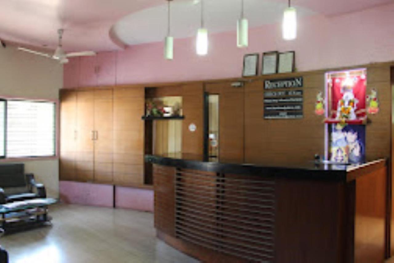 Hotel Cool Palace, Nashik