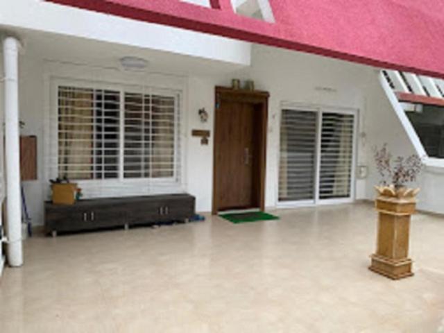 Hotel Monarch Holidays,nashik