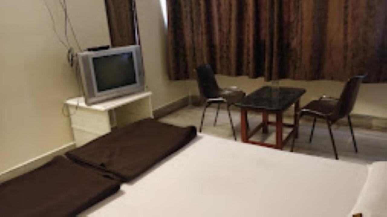 Basera,nashik Hotel 4*