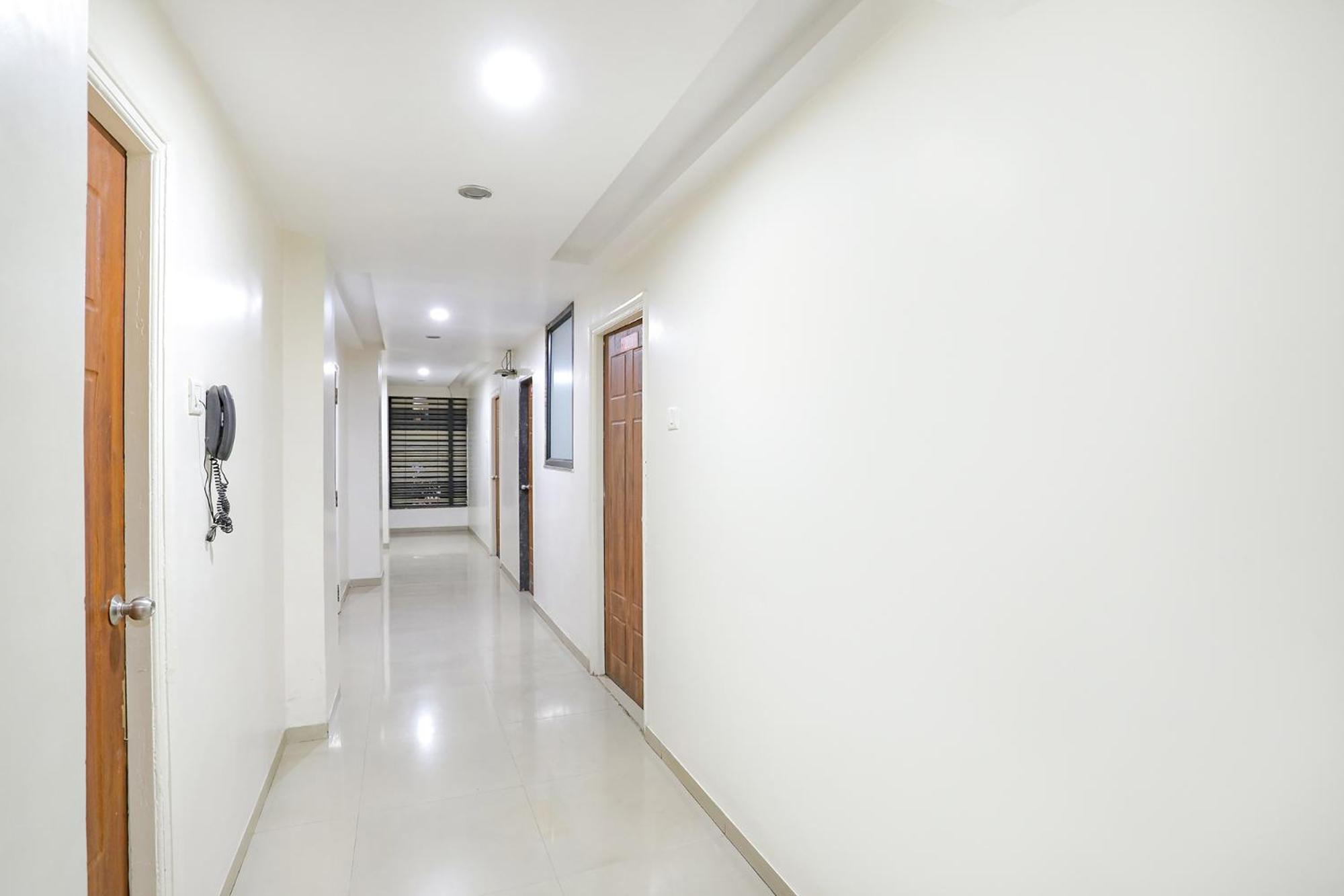 Hotel Fabhotel Gajanan Pride 3*