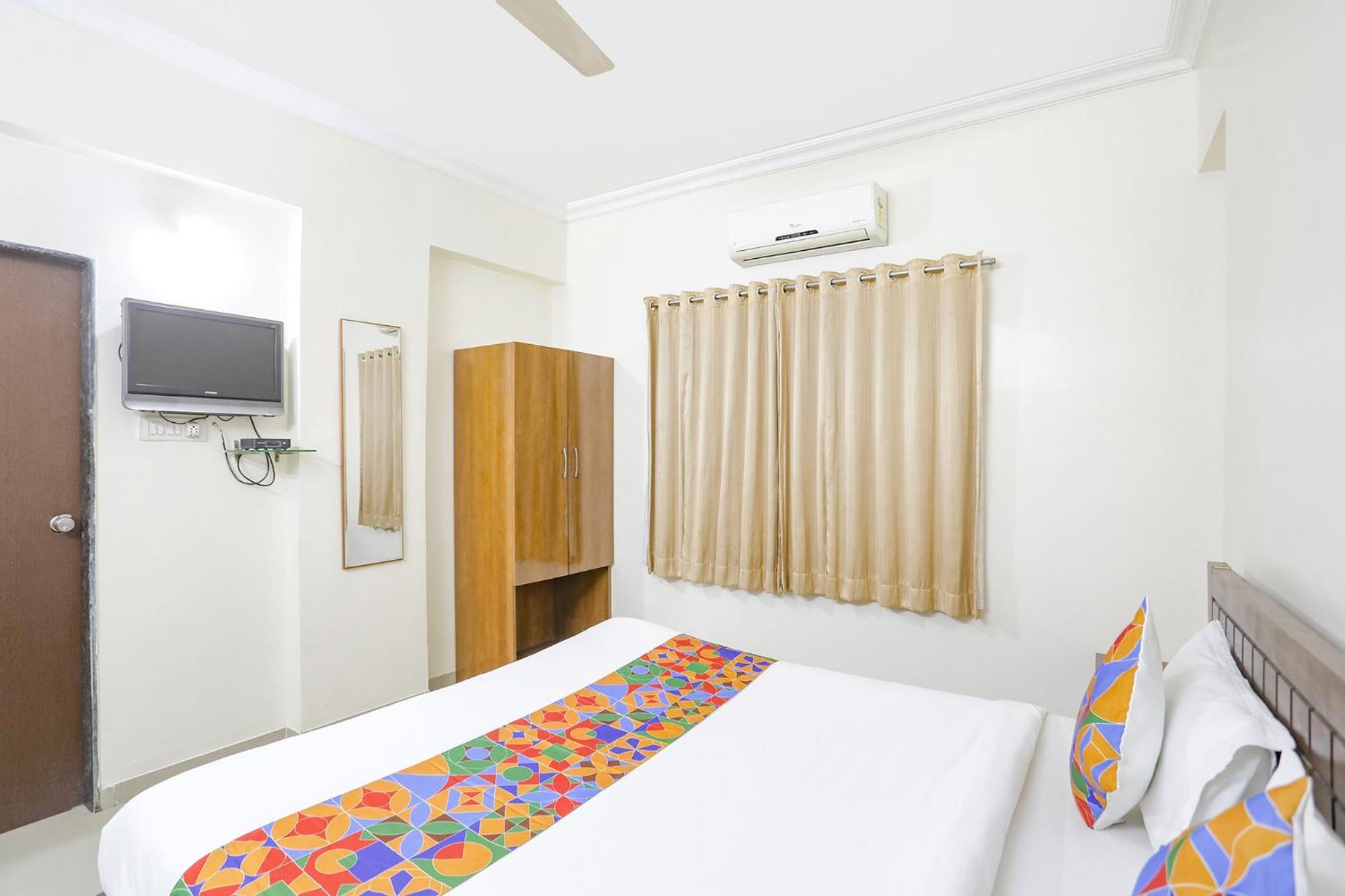 Fabhotel Gajanan Pride