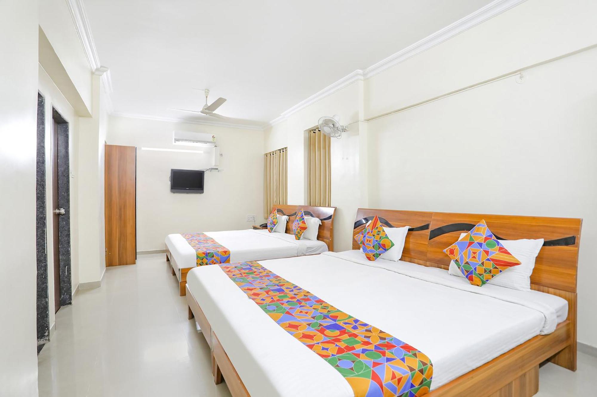 Hotel Fabhotel Gajanan Pride 3*