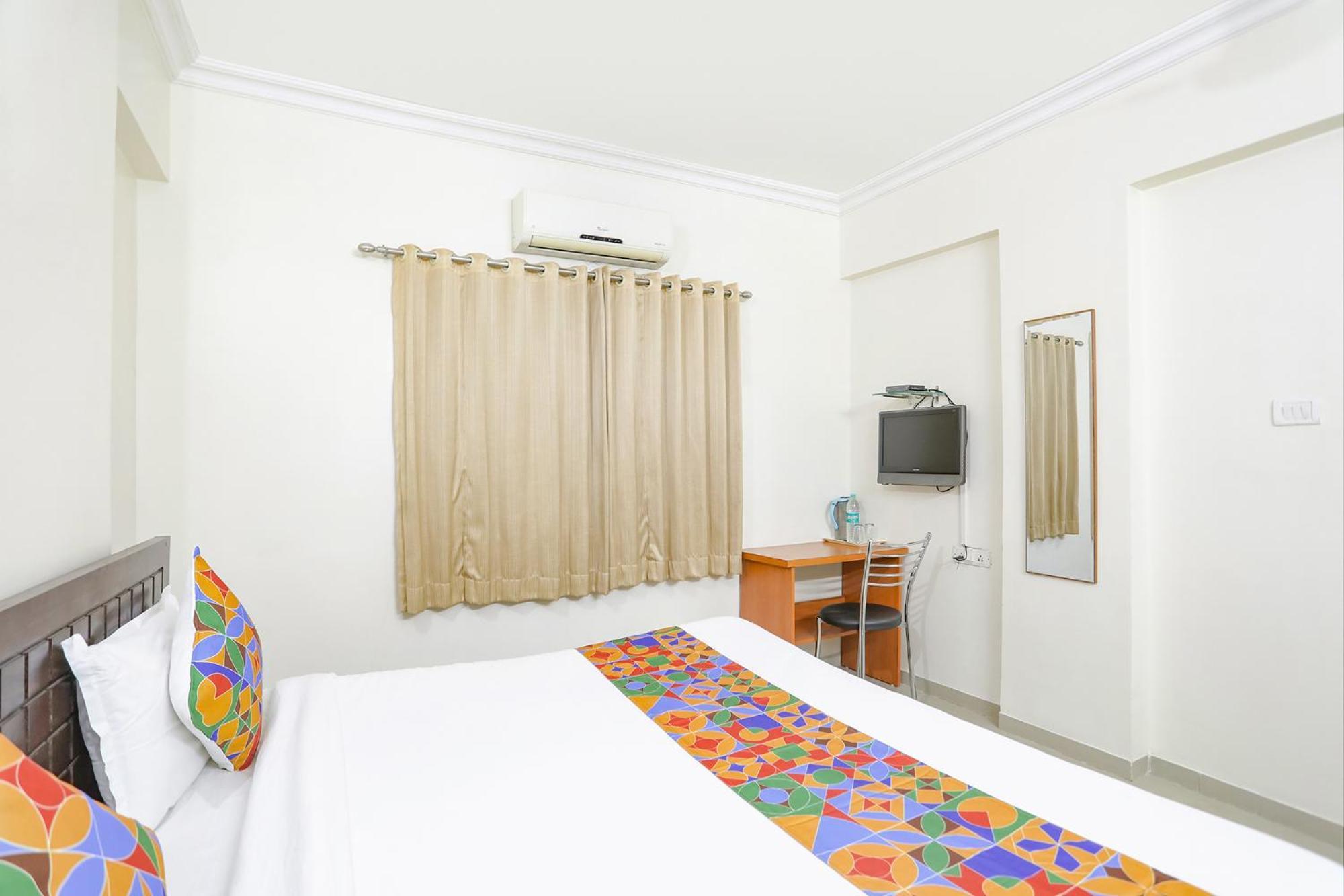 Fabhotel Gajanan Pride 3*