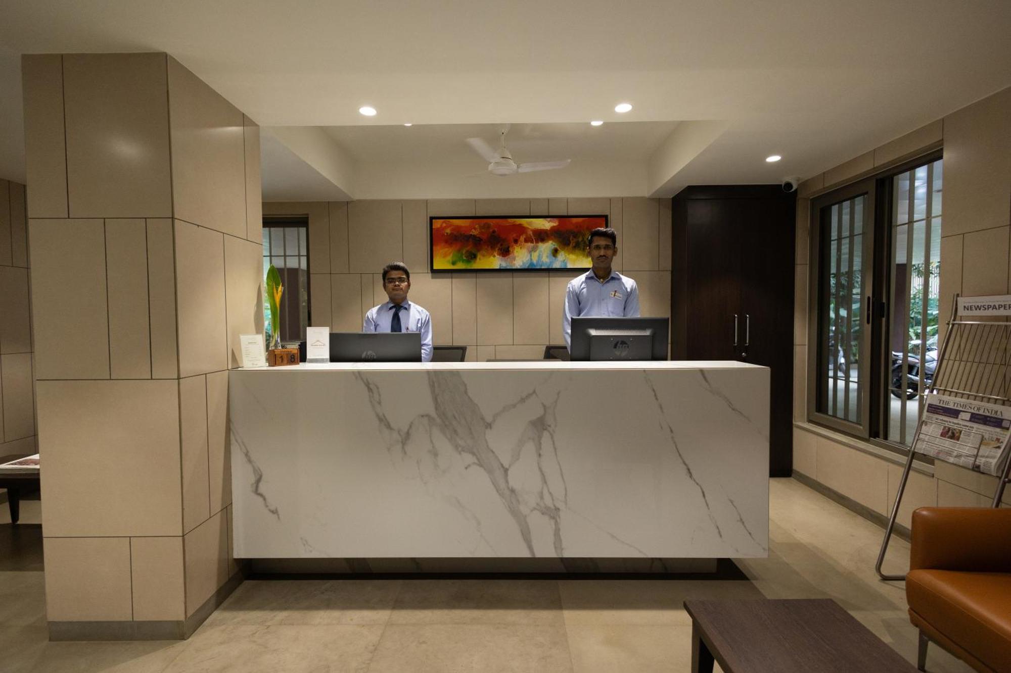 Freesia Residency By Express Hotel 3*