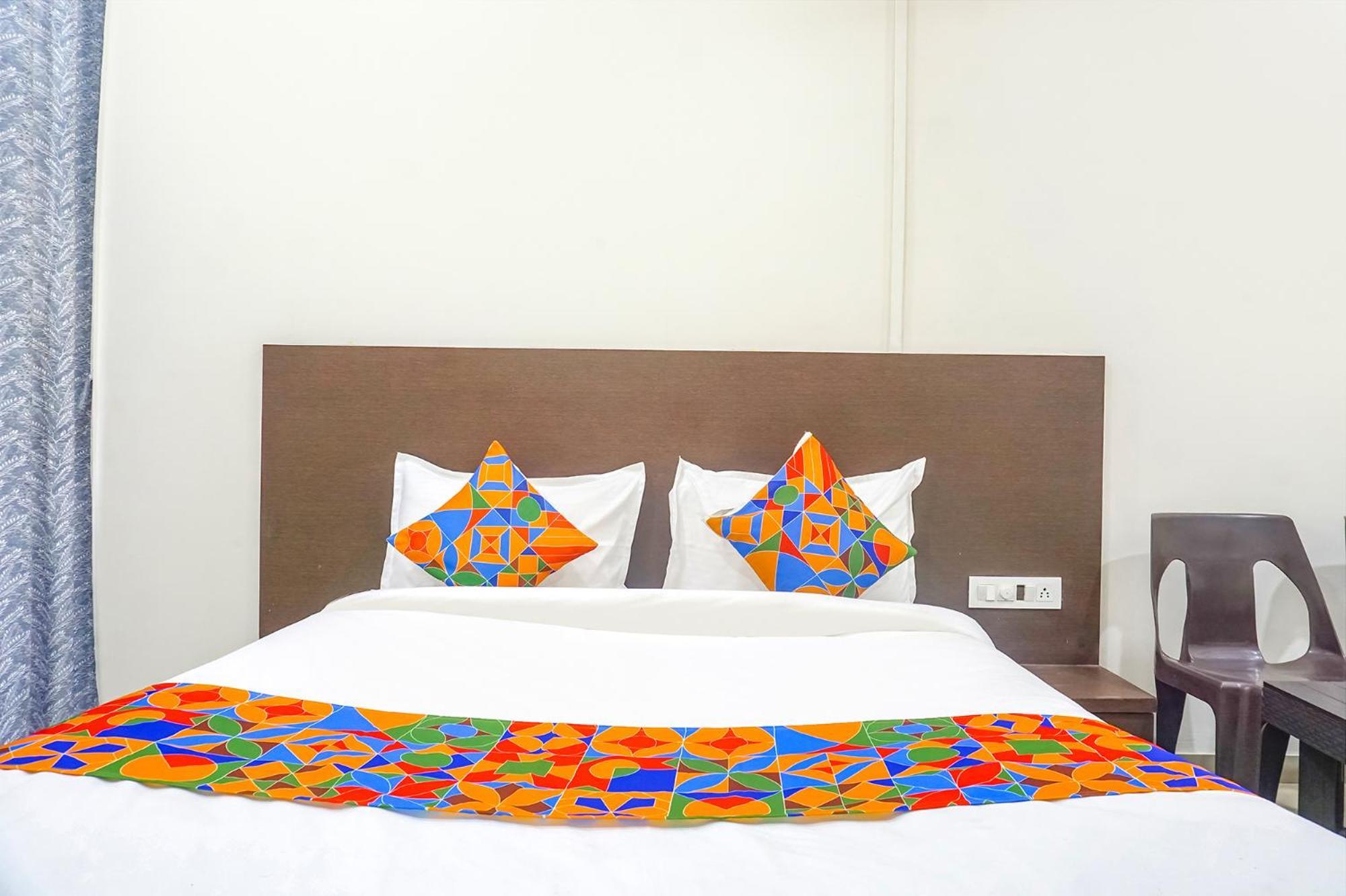 Fabhotel Om Sai - Nr Railway Station 3* Nashik