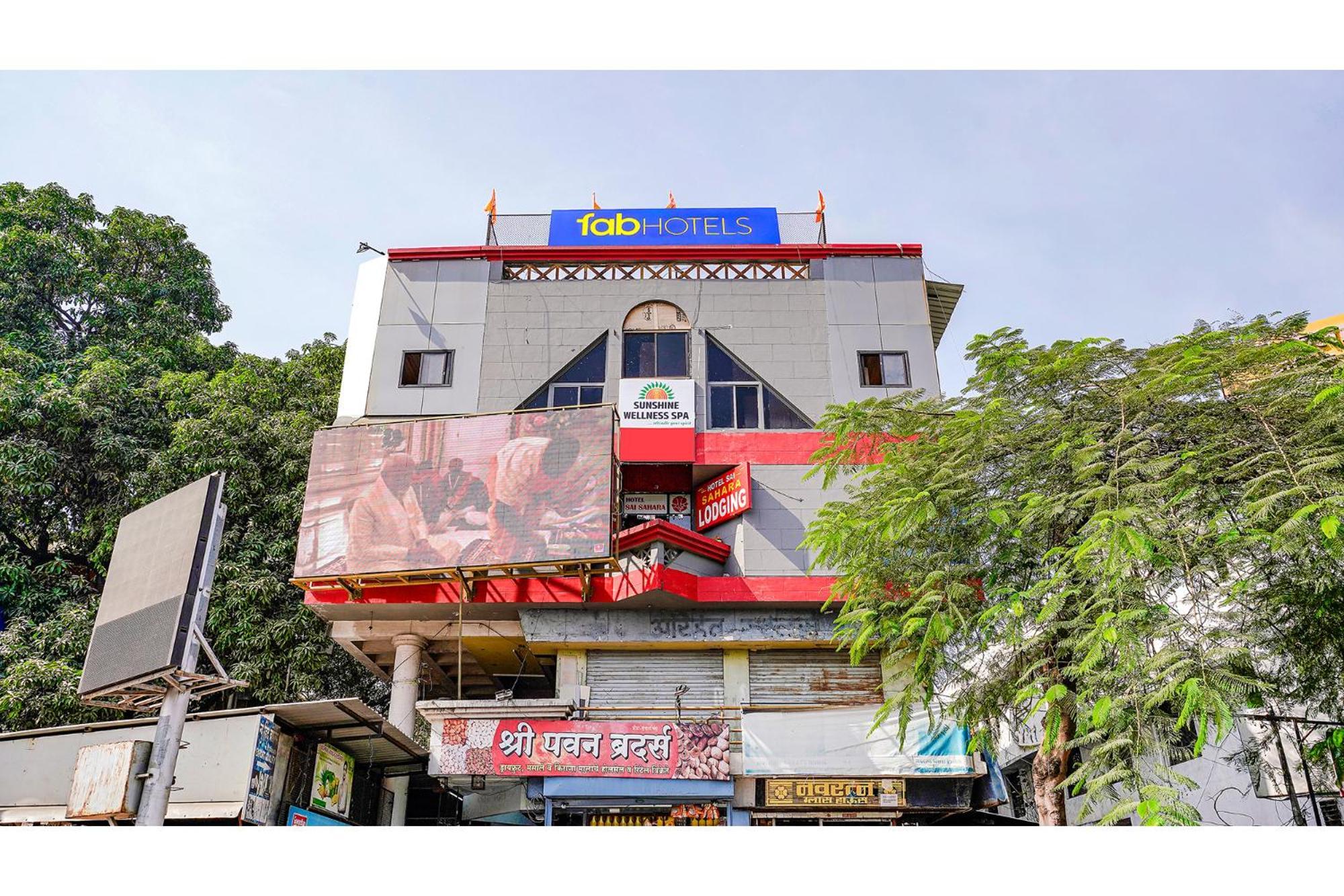 Fabexpress Sai I - Nr Railway Station Hotel 3*