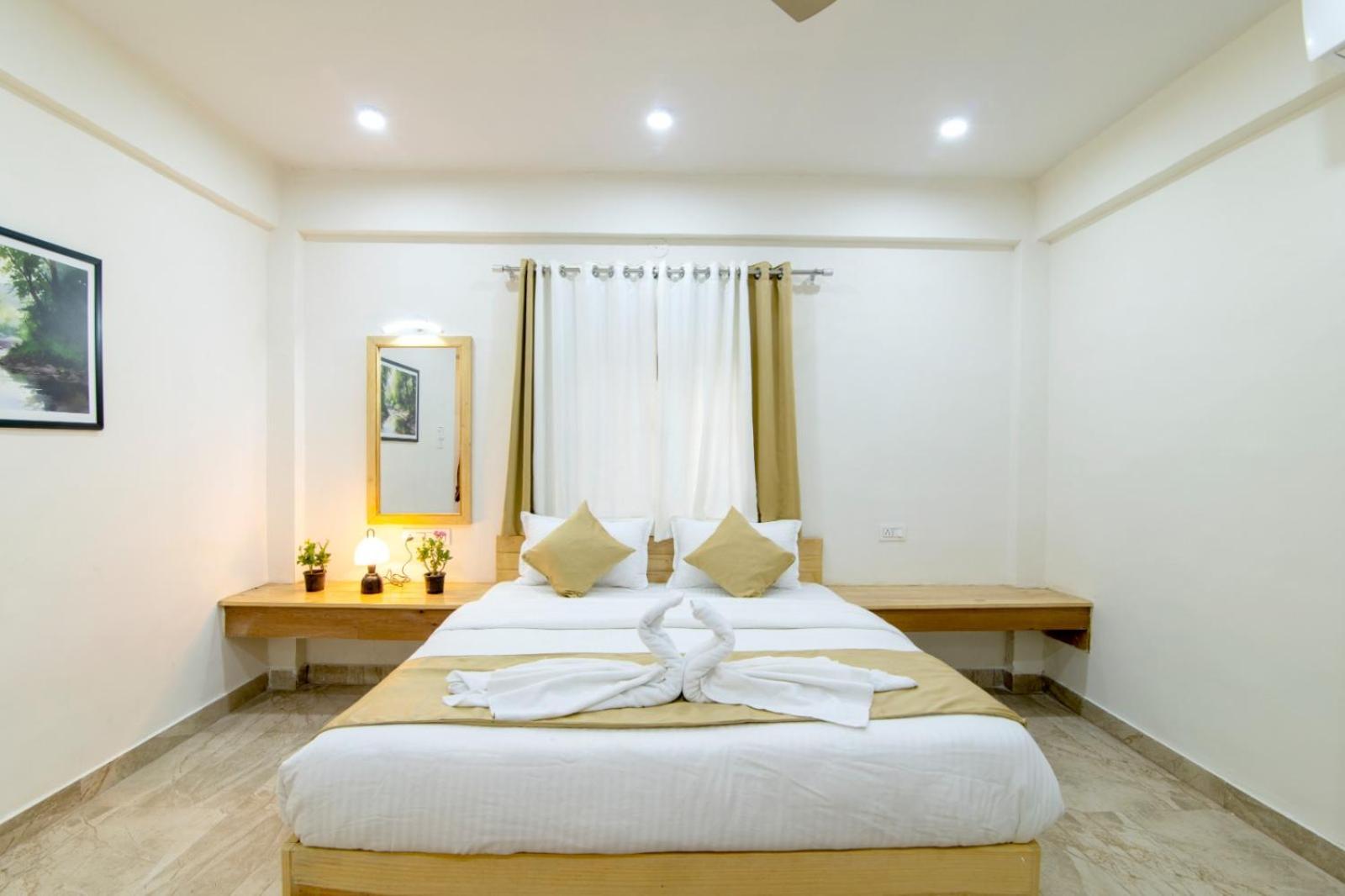 Silver Farm Villa *
