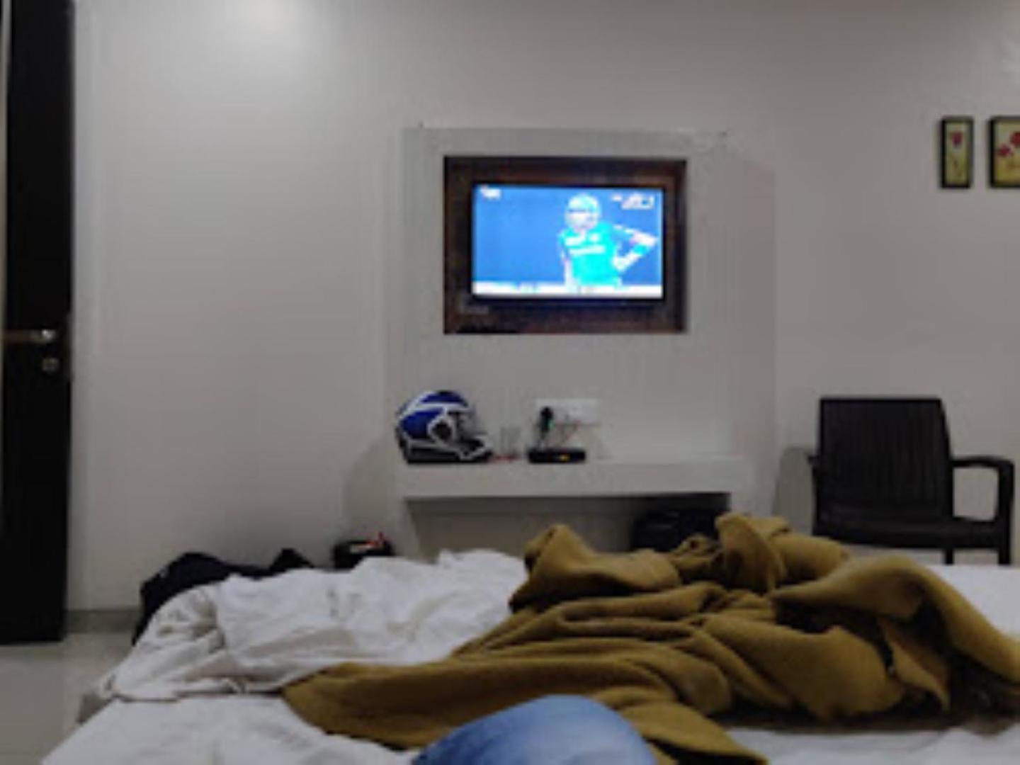 Hotel Panchavad Pride , 2*