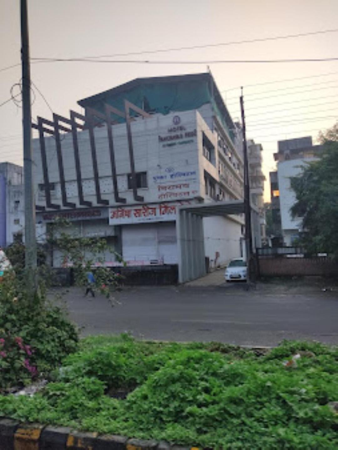 Panchavad Pride , Hotel 2*