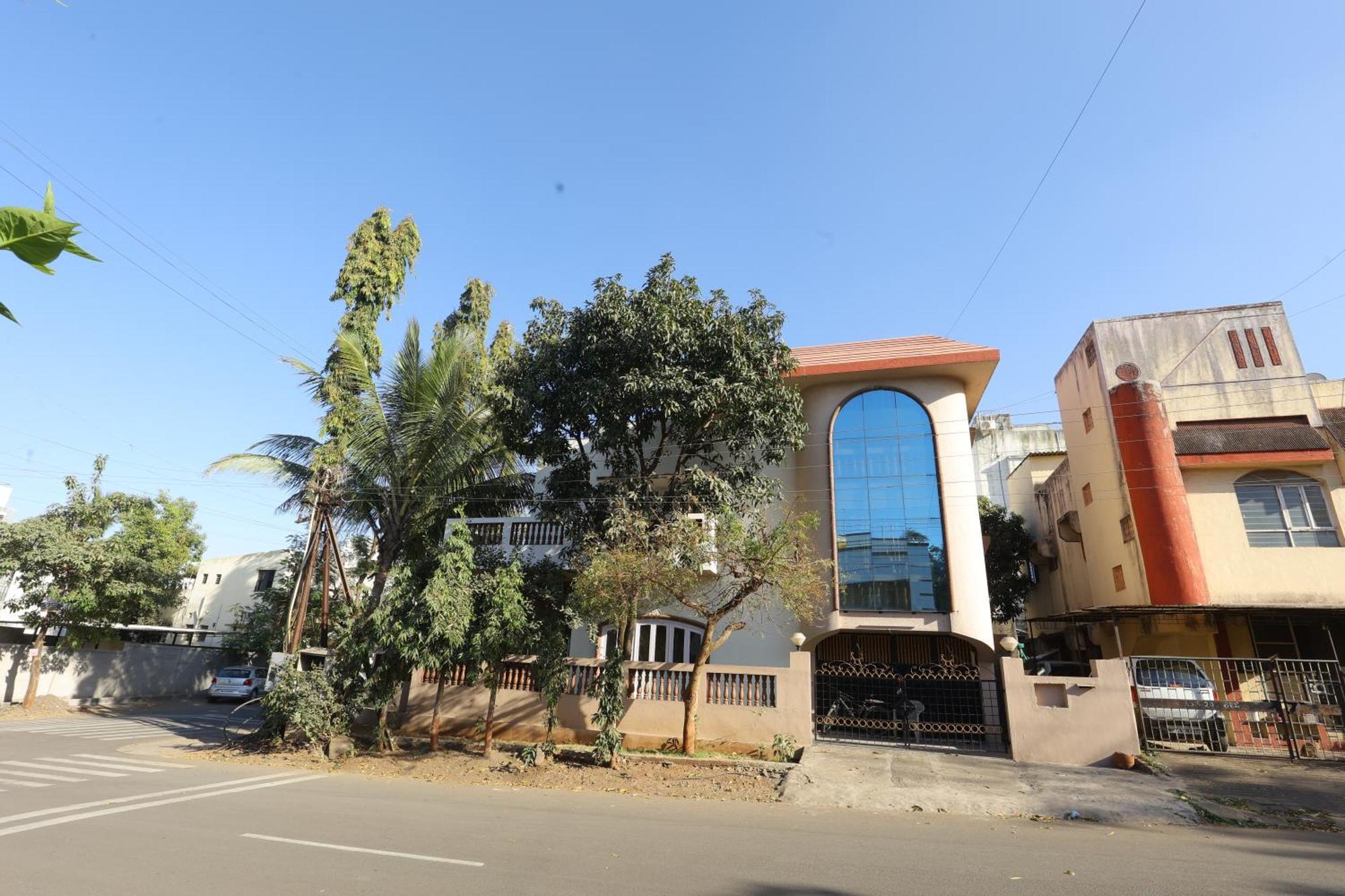 Rohan House