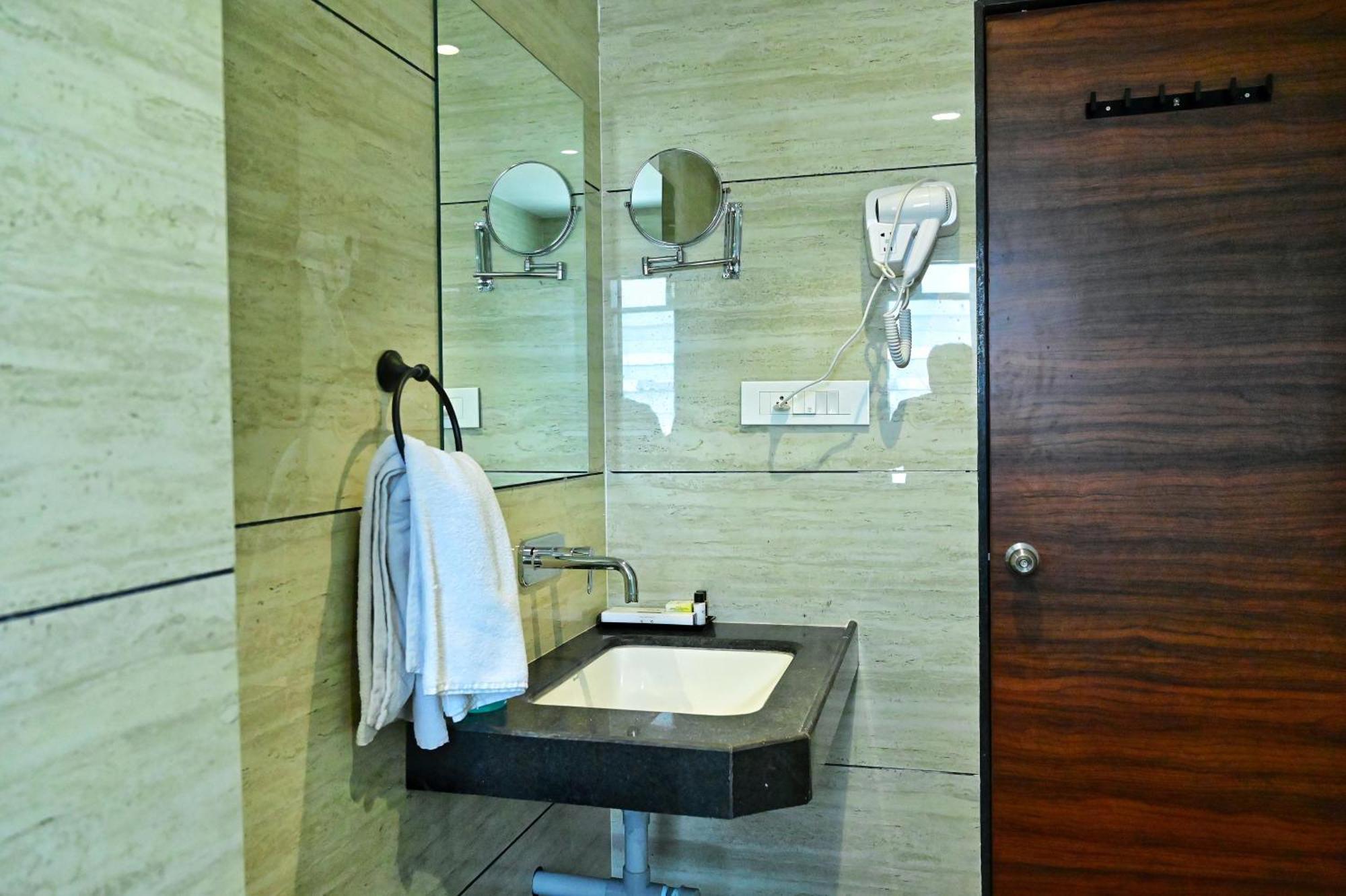 The One Hotel 4*