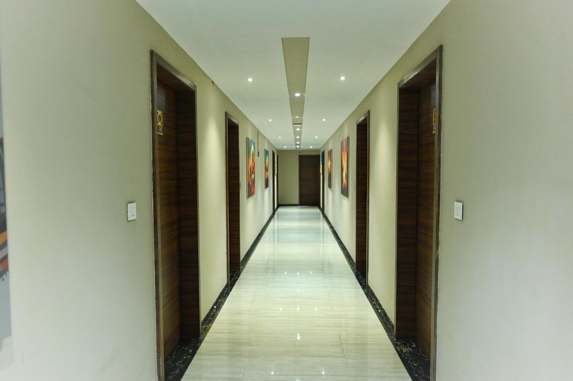 Hotel The One 4*