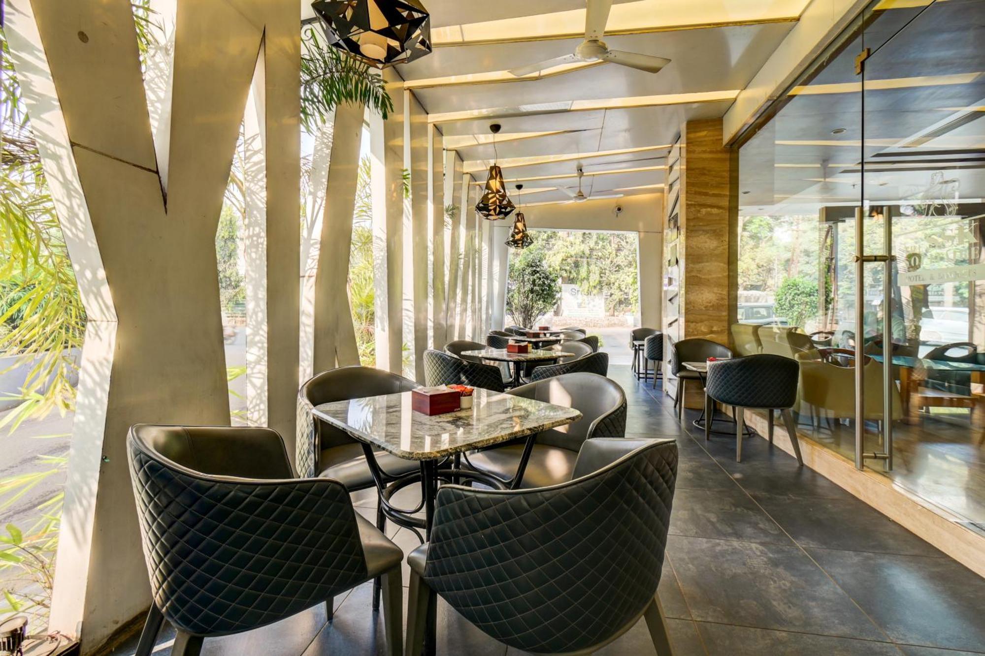 The Ssk Solitaire & Banquets Hotel Nashik
